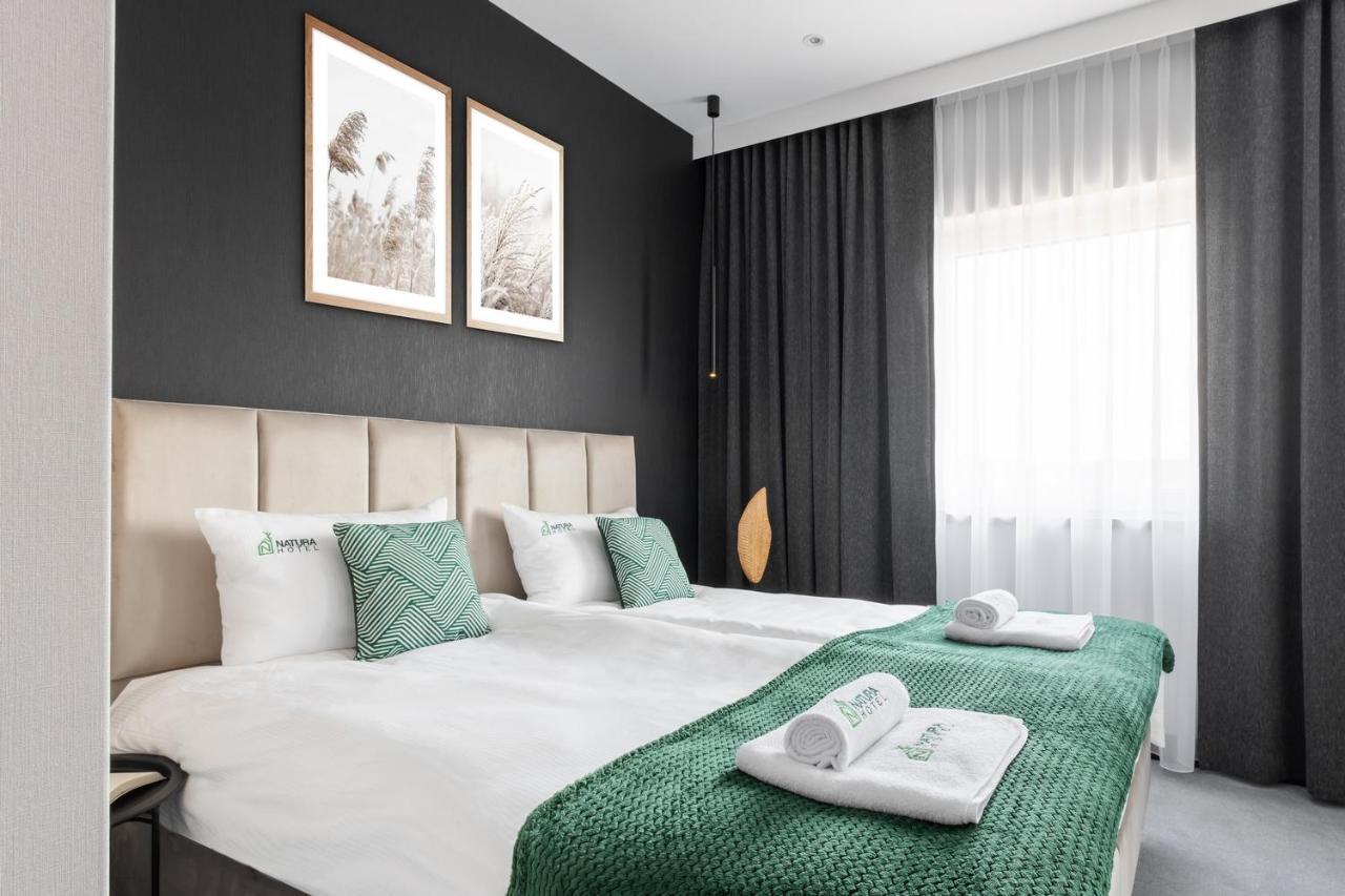 Hotel Natura Slonsk Buitenkant foto
